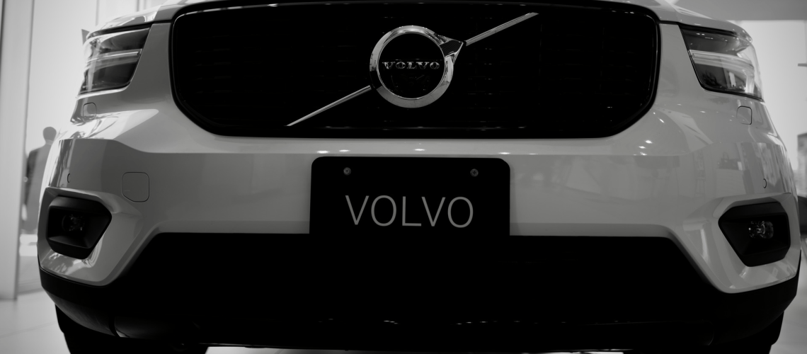 En Volvo C40 har typisk en registreringsafgift på mellem 0 kr. og 18.000 kr., hvis den importeres brugt i 2022.